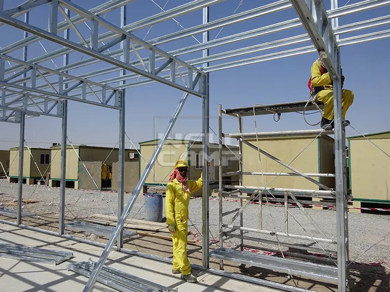 Rumah Prefab Baja Galvanis Wellcamp di Proyek Oman
